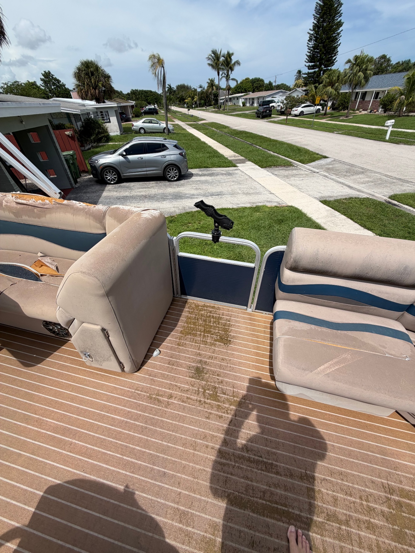 Wide view of pontoon stern deck after restoration
